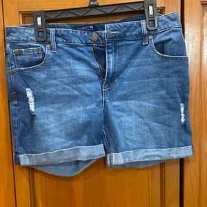 Celebrity blues shorts